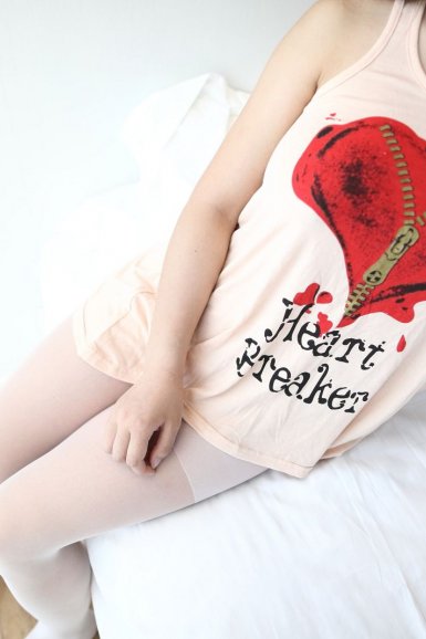 星巴克星怡杯樱花拿铁浪漫升级，味觉新宠拉开春日序曲“PG模拟器最新版”